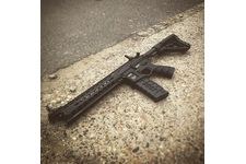 Replika karabinka CM16 Predator
