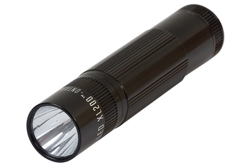 LATARKA MAG-LITE LED XL200 S3017 W PUDEŁKU 166-180