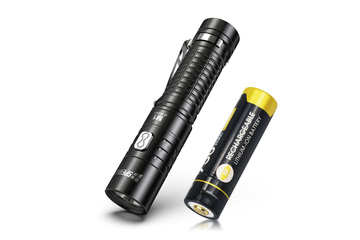Latarka akumulatorowa Speras M1 XPL2-W2 LED 1000 lumenów zasieg 119 m + akumulator o pojemności 750 mAh