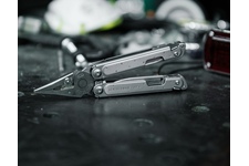 Multitool Leatherman FREE P2 KABURA NYLON