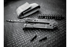 Multitool Gerber Center Drive black w/M4 Bit Set