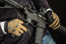 Rękawiczki taktyczne Black Ops Mechanix Touch - coyote