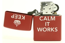 Zapalniczka ZIPPO Keep Calm It Works, Red Matte