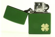 Zapalniczka Zippo Shamrock, Moss Green Matte