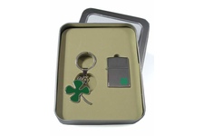 Zestaw GOOD LUCK- zap.zippo i brelok, w puszce