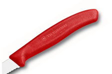 Nóż kuchenny Victorinox do jarzyn, ząbkowany, 8 cm, czerwony