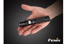Latarka diodowa Fenix UC30