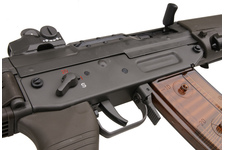 Replika karabinu szturmowego SG550
