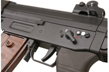 Replika karabinu szturmowego SG550
