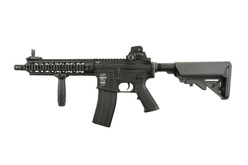 Replika karabinka LMT Defender CQC
