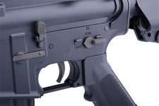 Replika karabinka LR4-CQB