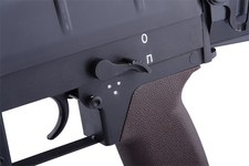 Replika subkarabinka SR-3